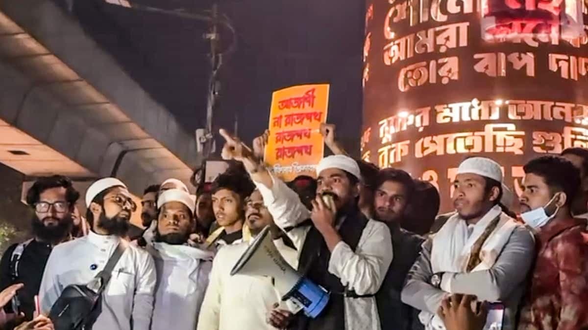 Bangladesh's Democratic Crisis: Islamist Forces Exploit Violence